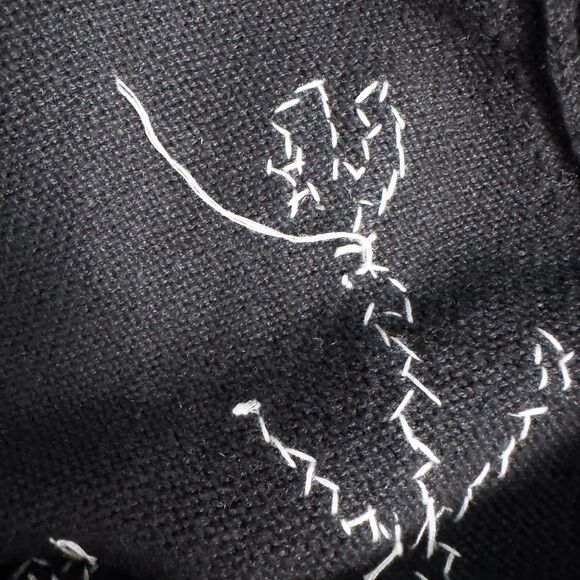 Quacker Factory Pearl Snowflake V Neck Sweater Womens Medium Black Ramie Cotton - Picture 15 of 16